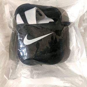 Nike air pod holder